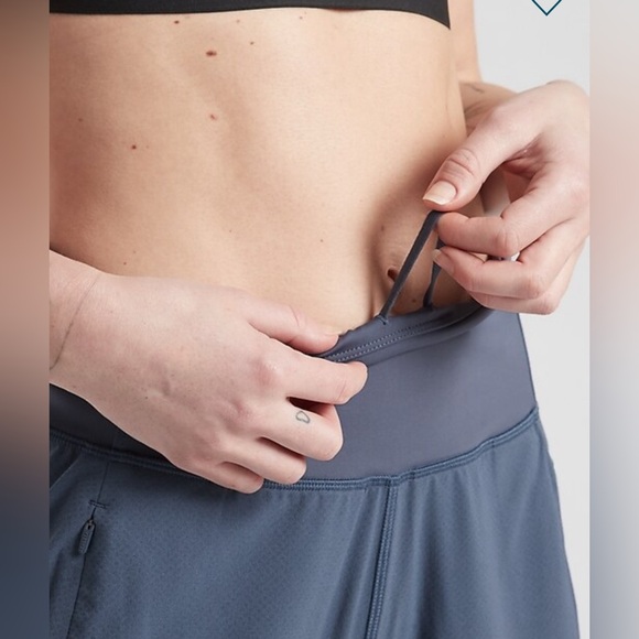 Athleta Distance Jogger In Dobby in navy - Picture 8 of 14